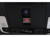 緊急通報ボタンが装備されています。ホンダコネクト対応。ご利用には、Honda Total Care プレミアムのご加入が必要です。