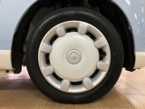 車全体のデザインをひきしまてくれて尚且つお洒落なフルホイールキャップ装備です!!お洒落は足元から(^▽^)/