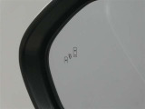 ブラインドスポットモニタ-が付いてます。