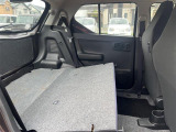 軽・車検の看板と電光掲示板が目印です!届出済 未使用車をお探しの方はこちらの看板を目印にお越しください。※似たような看板のお店がございますのでお間違えのないようご注意ください。