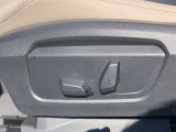 車両の詳細、ご質問につきましては、営業スタッフまでお気軽にご連絡下さいませ。遠方のお客様には実車の詳細動画送信も承ります。お問合せをお待ち致しております。