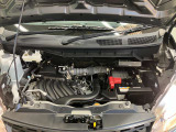 エンジンルームもクリーニング済みできれいですよ。日産の整備士がしっかりと丁寧に点検していますので安心してお乗りいただけます