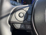 ステアリングスイッチ付!運転中も目線を動かす事無く音量等の操作可能!