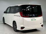 弊社の商品車両は横浜本牧にあります本部で隅々までチェックを行い、トヨタの厳しい商品基準をクリアした車両を展示しています。ご安心してお選びいただけます。