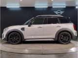 【MINI認定中古車】MINIのご購入はぜひMINI正規ディーラーで!メーカー基準の納車前点検整備を全車実施。規定整備を実施された車両にのみ付帯出来る全国保証。