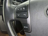 ステアリングスイッチ装備!運転しながら手元でオーディオの操作などができます。