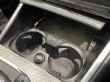 安心のBMW認定中古車は100項目の箇所を徹底的にチェック致します。機械的な箇所や電気系、コンピューターなどをご納車前に点検し、交換基準に達した部品は全て新品に修理返品した後にご納車致します。