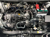 スチームがけでエンジンルームの汚れも綺麗にクリーニング!