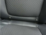 ◆ISOFIX◆シートベルトいらずでチャイルドシートと固定金具を連結するだけでガッチリ固定できます。