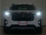 LEDヘッドライト(オートハイビーム機能付)が搭載されており、遠くまで明るく均一に照らし、高速道路等での安心感が向上しております。