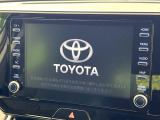 【メーカー純正8インチナビ】インテリアに溶け込むスタイリッシュな「専用設計」メーカーナビを装備♪視認性や操作性など基本性能にも優れ、より上質なカーライフをお楽しみいただけます。