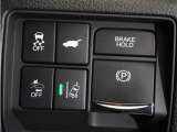 ◆パワーテールゲート◆キーや運転席のボタン、ハンズフリー機能など多彩なアクセスで自動開閉できます。
