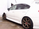 人気のWRXS4カスタム車両の入庫!ストラーダSD地デジナビを装備し、TEIN車高調、WORK製T7R18AW、フジツボマフラーなどの充実装備に加え、タイヤの溝も9分山残っております