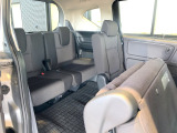 【シートアレンジ】荷物や乗車人数に合わせてシートを調整でき、幅広いシーンに対応できます。