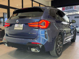BMWのメカニックによる、100項目の納車前点検エンジン、ミッション、マフラー、電気系統やコンピュータなどを詳細に点検します。交換基準の部品があれば、純正部品を使用し整備した後にお客様にお渡しします。