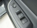◆パワーウィンドウスイッチ◆運転席から全席の窓の開閉操作を行うことが出来いつでも換気ができます!