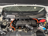 ホンダカーズ神奈川北は内外装のクリーニングを実施。室内からエンジンルームまで綺麗な状態で納車させていただきます。見えない所こそ綺麗にしています。