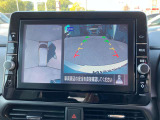 【アラウンドビューモニター】ー空から見下ろしているかのような映像で駐車をアシスト!これでバック駐車も安心ですね♪♪