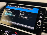Bluetooth Audio、USB、フルセグTVと豊富なオーディオが装備されています!!