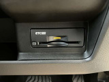 ◆ETC2.0◆ビルトインタイプでスッキリ♪高速道路の料金所で停まることなくスイスイ通過。ETC2.0では充実したETC機能に加えて、ITSスポットとの通信が可能で、次世代の運転支援サービスを受けることができます!