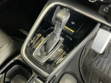 発進時から滑らかに加速する無段階変速のCVTはストップ&ゴーの多い街の中も快適です