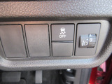 VSA装備=ブレーキ時の車輪ロックを防ぐABS、加速時などの車輪空転を防ぐ トラクションコントロールシステムに旋回時の横すべり抑制の3つの機能を トータルにコントロールします。