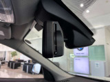 ルームミラー内蔵ETC車載機になります。