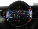 タッチパネルタイプHDDナビゲーション・ETC車載器が搭載されております。ブルートゥースやUSBのご使用が可能です。※アップルカープレイも接続ご使用いただけます