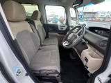運転席シート廻りは使用感も少なく、良好な状態となっています。丁寧に使われていたことがよくわかりますね。