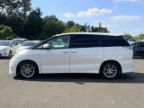 当店在庫は外装、内装クリーニング後に展示し、併せて事故修復歴の有無、メーター改ざん歴の有無も第三者機関による検査を全台実施しております。車検、整備、鈑金塗装も自社で対応できますのでご安心ください。