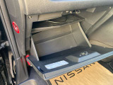車検証入れや小物も入ります!