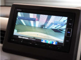◆バックカメラ◆リバースにするだけで映ります、後方の安全確認や、狭い駐車場での車庫入れ、雨の日や夜間など視界の悪い時に便利です!安全にバックする為には欠かせない装備です。