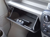 【収納】車検証やティッシュBOXいろいろすっきり収納できて便利です!