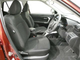 見通しのよいすっきりとした視界で、誰でも運転しやすいです。運転のしやすさは疲れにくさにも繋がりますよ♪