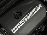 軽量コンパクトな直列3気筒BMWツインパワーターボエンジン