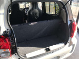 屋内展示車なのでとてもキレイな状態です。