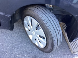 タイヤの残量は是非お車でご確認下さい。