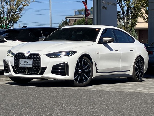 4シリーズグランクーペ M440i xドライブ 4WD 