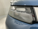 LEDヘッドライトは、点灯の瞬間から最大光量を発揮し、突然暗くなるトンネルなどでの安定感を高めます。