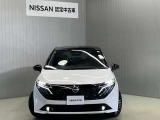 【LEDヘッドランプ&LEDフォグランプ】ハロゲンヘッドランプの約2倍の明るさ!夜の運転も安心です!