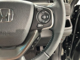 クルーズコントロールを装備しています。高速道路などで一定の速度で走ってくれるので運転が楽ですよ!速度を設定できますので、スピードの出しすぎにも注意できます。