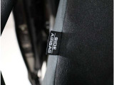 エアバッグは運転席、助手席以外にサイドカーテンエアバッグとサイドエアバッグが付いています。