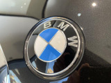 安心のBMW認定中古車は100項目の箇所を徹底的にチェック致します。機械的な箇所や電気系、コンピューターなどをご納車前に点検し、交換基準に達した部品は全て新品に修理返品した後にご納車致します。