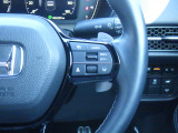 Hondaセンシングの機能のひとつ、アダプティブクルーズコントロール付!アクセルから足を離しても設定したスピードと前車との車間を保ち走行してくれます!車線維持もアシスト☆高速道路で疲労軽減ですね☆