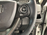 クルーズコントロールを装備しています。高速道路などで一定の速度で走ってくれるので運転が楽ですよ!速度を設定できますので、スピードの出しすぎにも注意できます。
