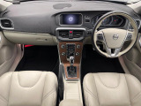 V40クロスカントリー D4 ディーゼル