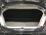 開口部の広いラゲージスペースは、ゴルフバックなどの荷物もラクラク積み込めます。
