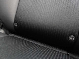 ◆ISOFIX◆シートベルトいらずでチャイルドシートと固定金具を連結するだけでガッチリ固定できます。