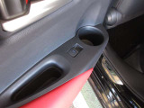 左リヤドアパワーウインドスイッチです。