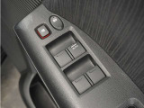 ◆パワーウィンドウスイッチ◆運転席から全席の窓の開閉操作を行うことが出来いつでも換気ができます!